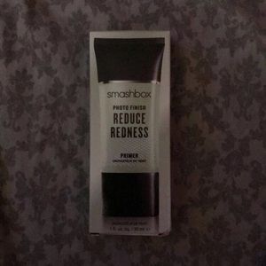Smashbox photo finish reduce redness primer